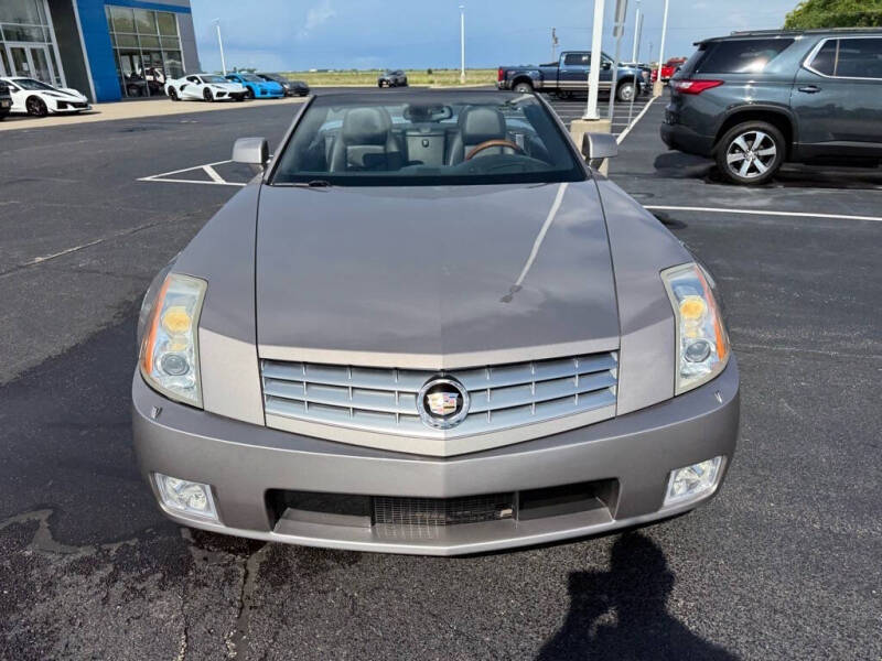 2005 Cadillac XLR