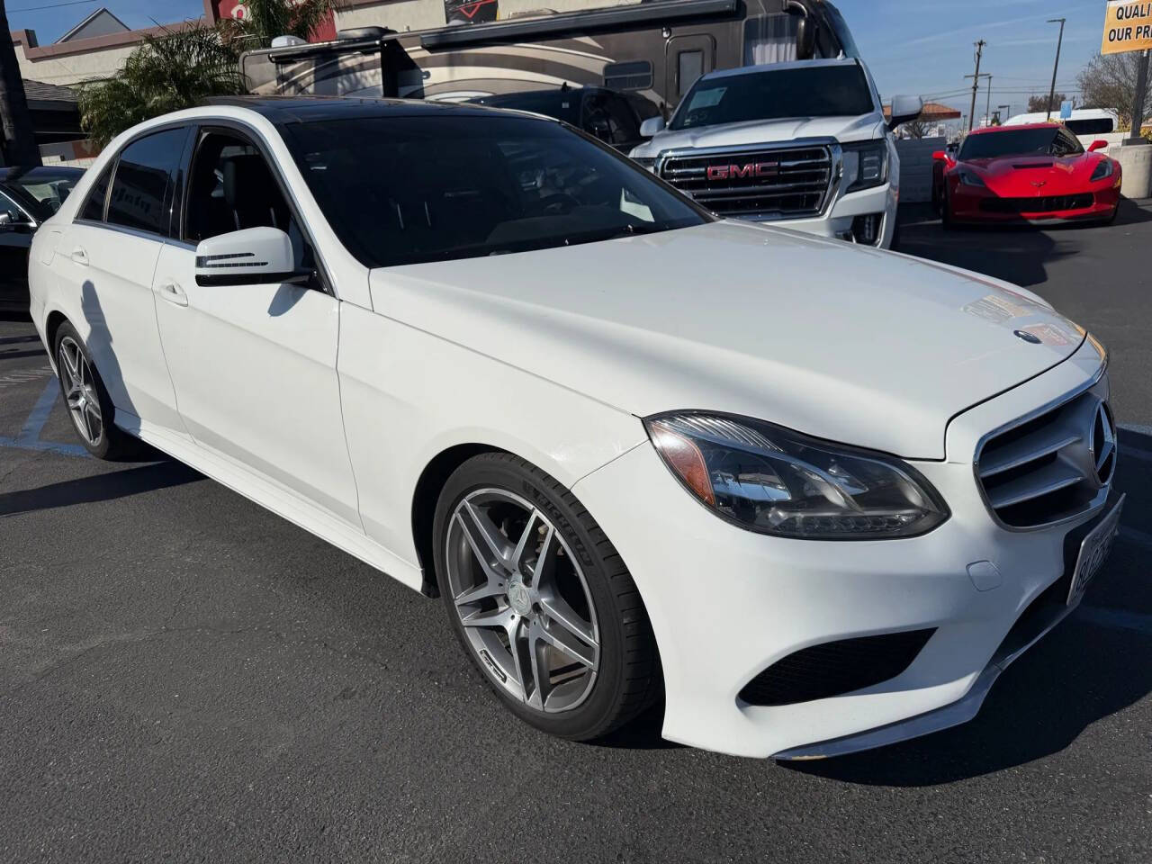 Off white 2016 Mercedes-Benz E-Class E 350 E 350 4dr Sedan 1