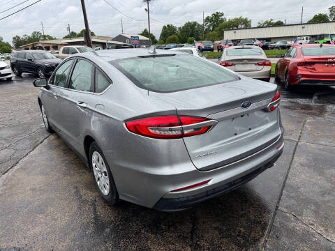 2020 Ford Fusion S