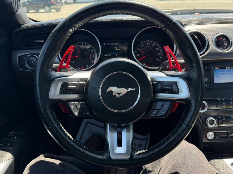 2020 Ford Mustang EcoBoost
