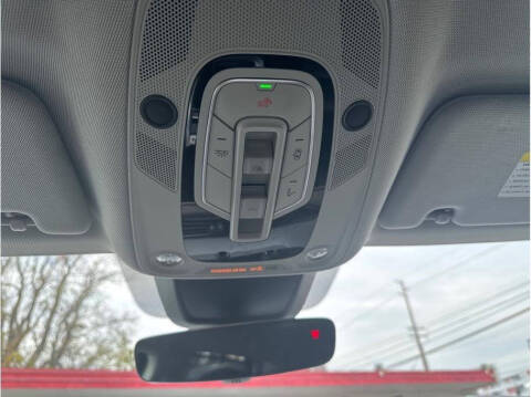 2019 Audi e-tron quattro Prestige