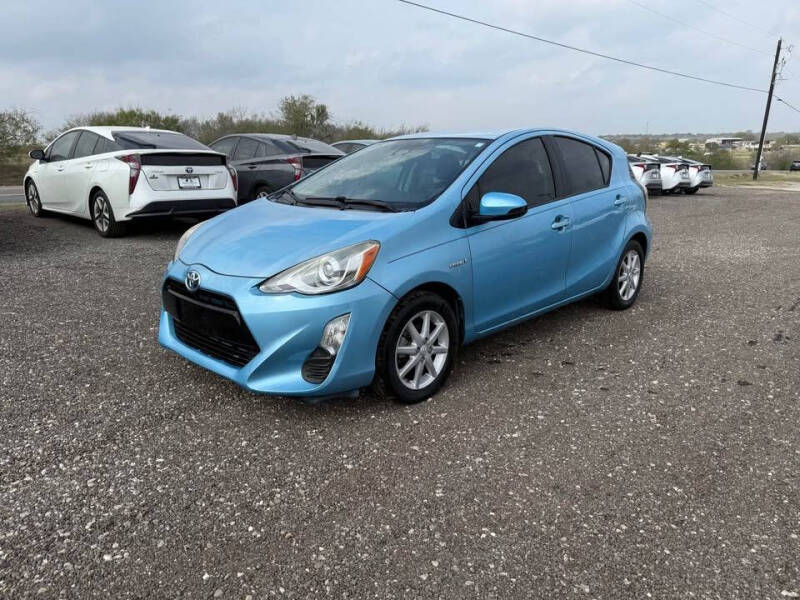 2016 Toyota Prius c Three
