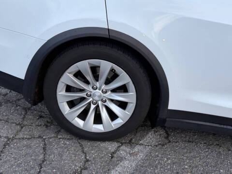 2018 Tesla Model X 75D