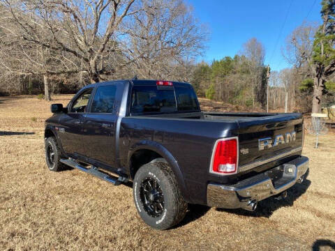 2017 RAM 1500 Laramie