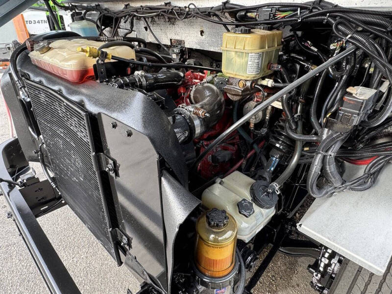 2016 Freightliner MT45 Chassis