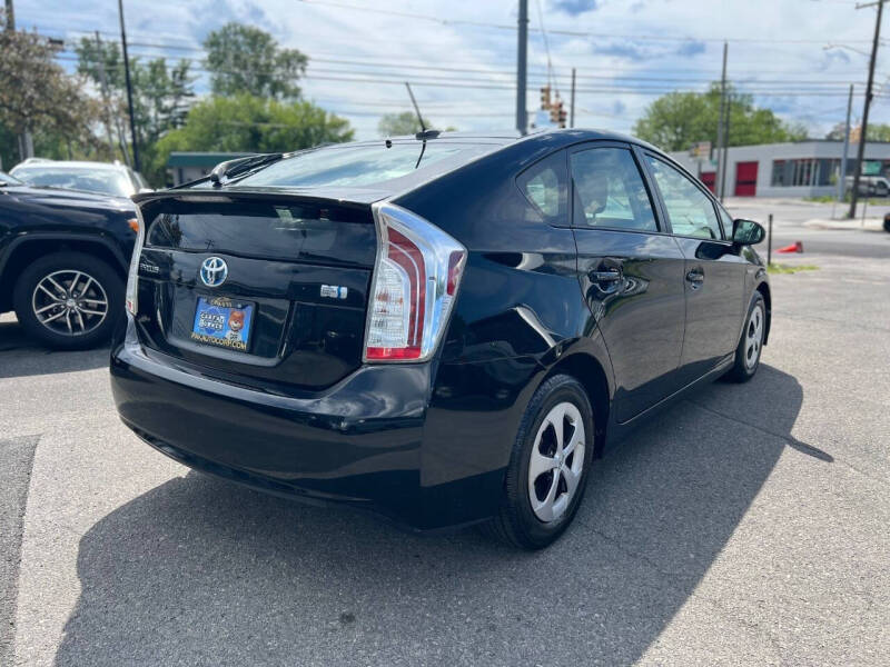 2014 Toyota Prius Five