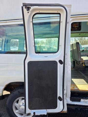 2007 Ford E-Series E-350 SD