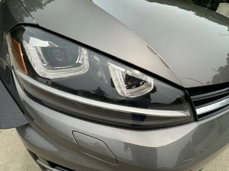 2016 Volkswagen Golf R