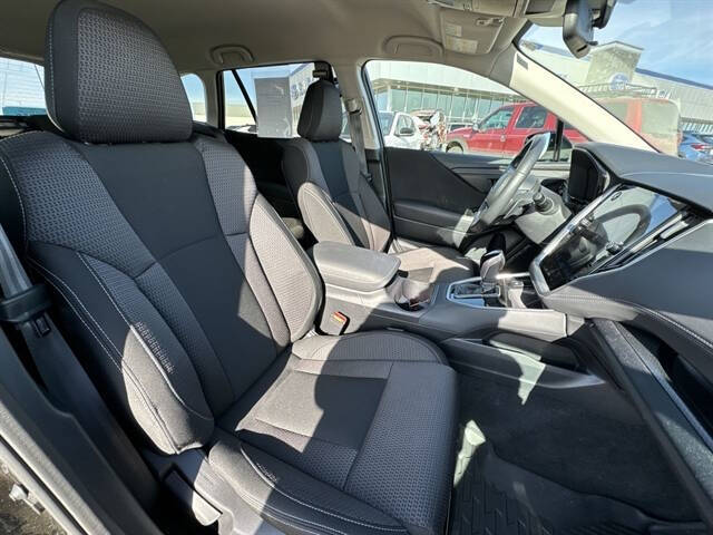 2023 Subaru Outback Premium