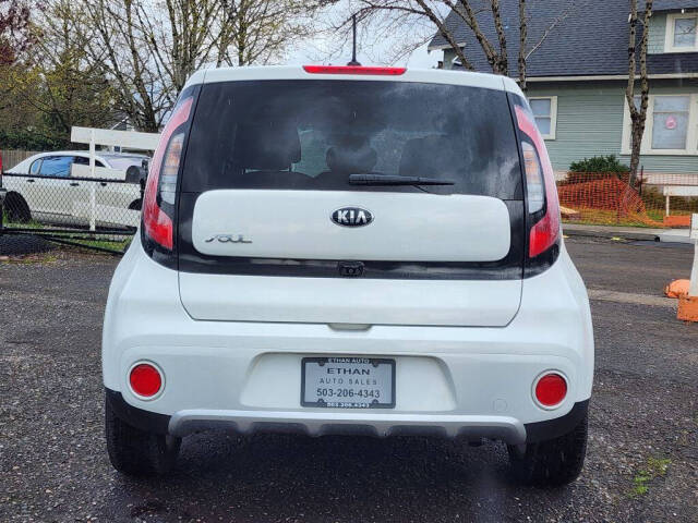 2018 Kia Soul for sale at ETHAN AUTO SALES LLC in Portland, OR