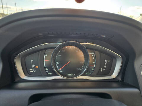 2016 Volvo XC60 T5 Drive-E Premier