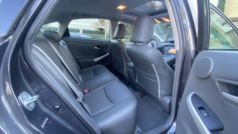 2010 Toyota Prius IV