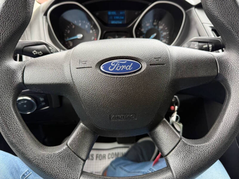 2013 Ford Focus S