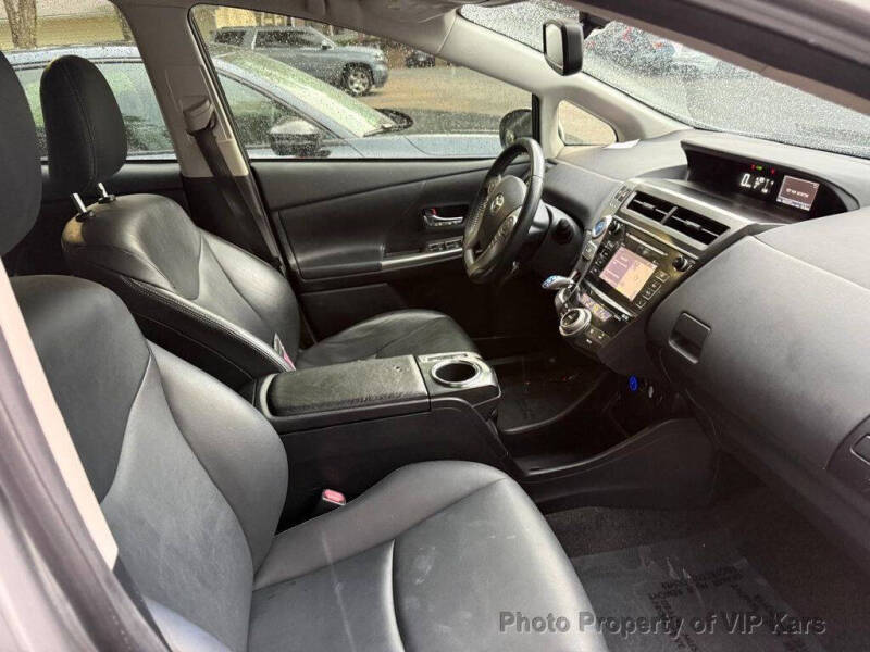 2015 Toyota Prius v