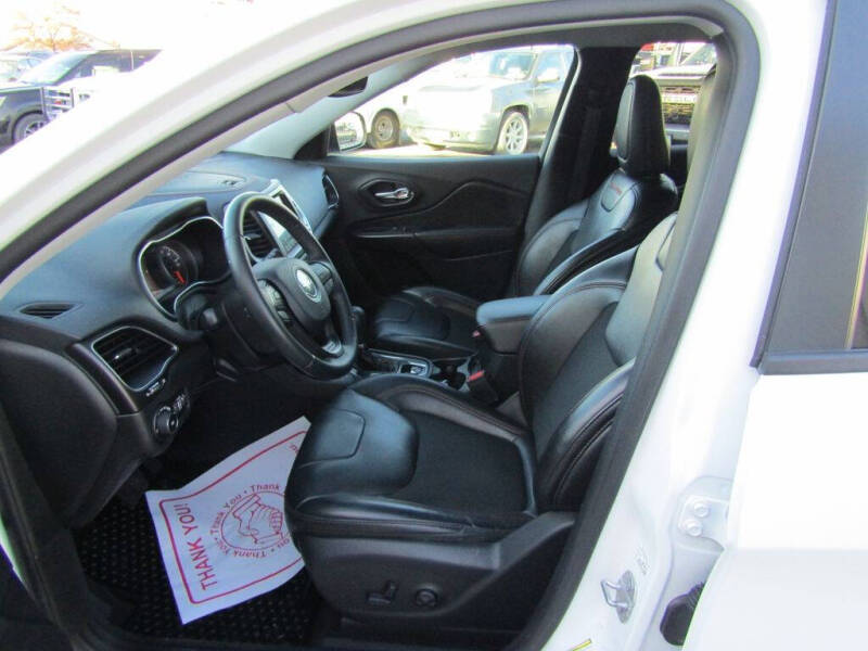 2019 Jeep Cherokee Trailhawk