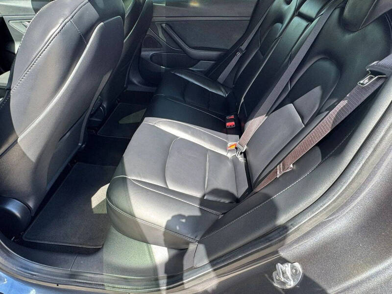 2020 Tesla Model 3 Standard Range Plus
