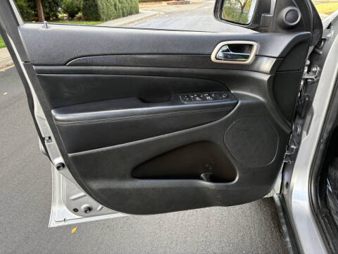 2014 Jeep Grand Cherokee Laredo E