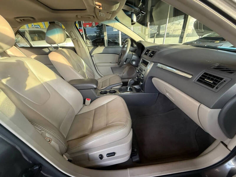 2011 Ford Fusion SEL