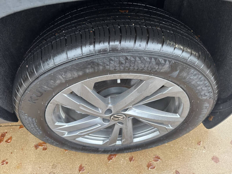 2024 Volkswagen Atlas Cross Sport SEL R-Line 4Motion