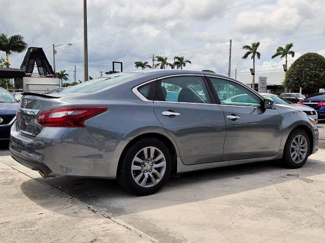 2018 Nissan Altima for sale at Auto Sales Outlet in West Palm Beach, FL