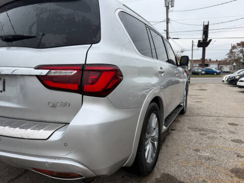 2019 Infiniti QX80 Luxe