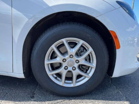 2017 Chrysler Pacifica Touring