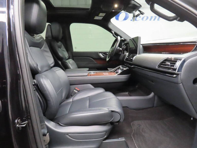 2024 Lincoln Navigator L Reserve