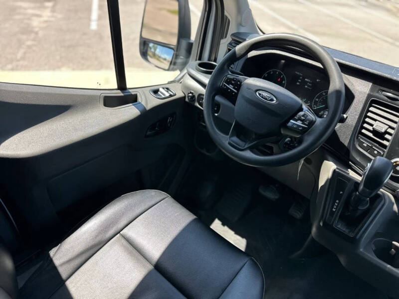 2022 Ford Transit