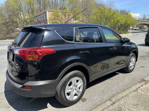 2013 Toyota RAV4 LE
