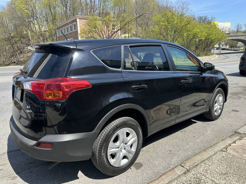2013 Toyota RAV4 LE