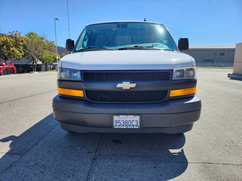 2021 Chevrolet Express 2500