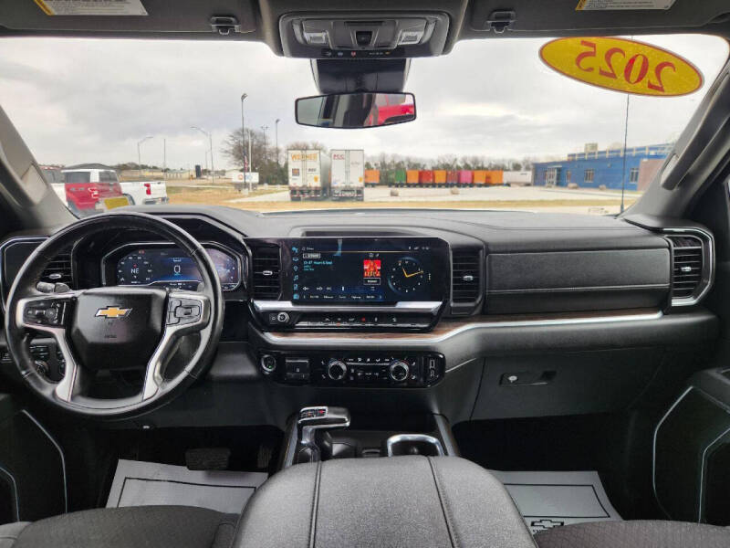 2025 Chevrolet Silverado 1500