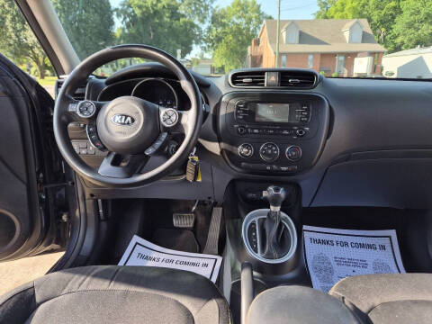 2016 Kia Soul +