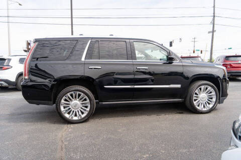 2019 Cadillac Escalade Platinum