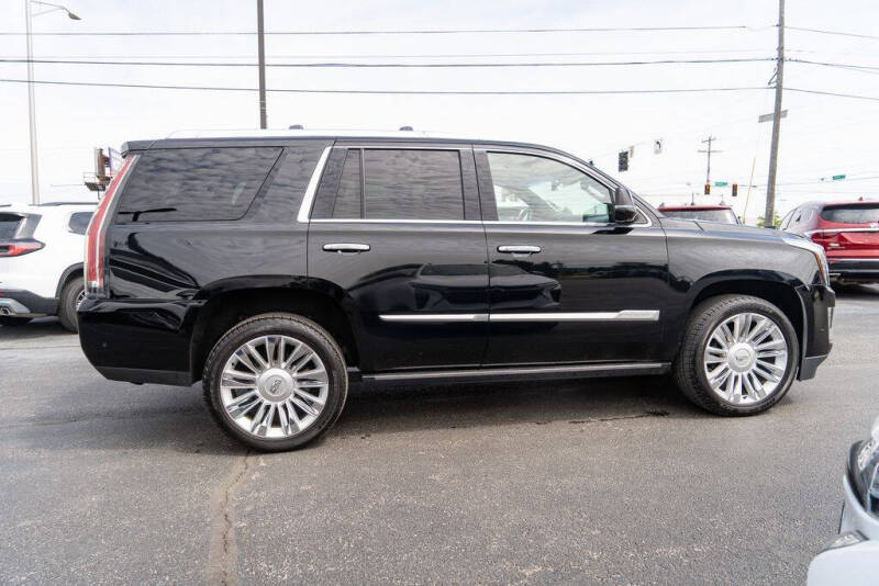 2019 Cadillac Escalade Platinum
