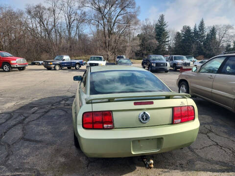 2005 Ford Mustang V6 Premium