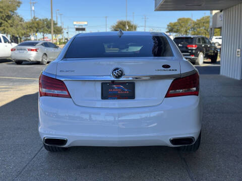 2016 Buick LaCrosse