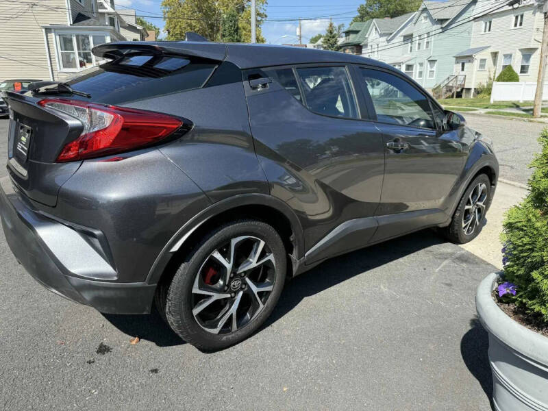 2018 Toyota C-HR XLE Premium