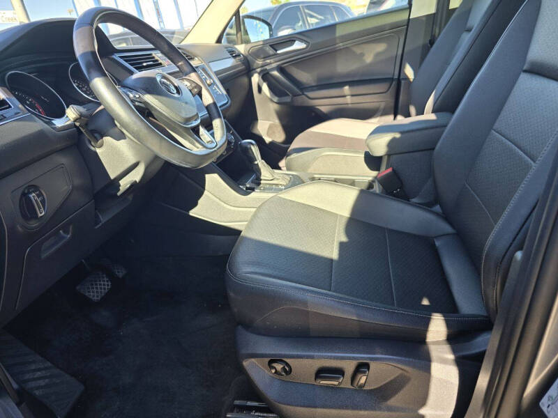 2019 Volkswagen Tiguan SE