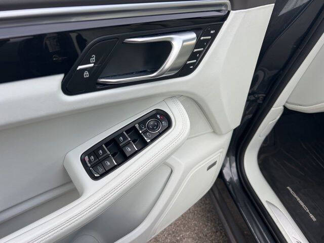 2019 Porsche Macan S