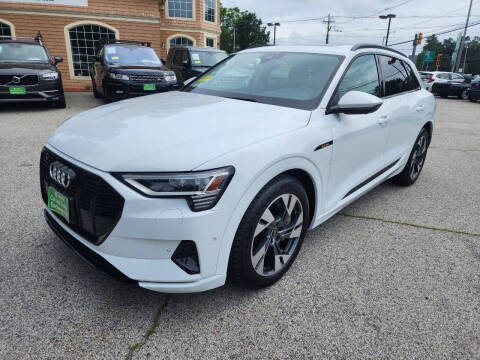 2021 Audi e-tron quattro Premium
