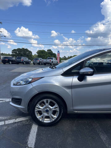 2016 Ford Fiesta SE