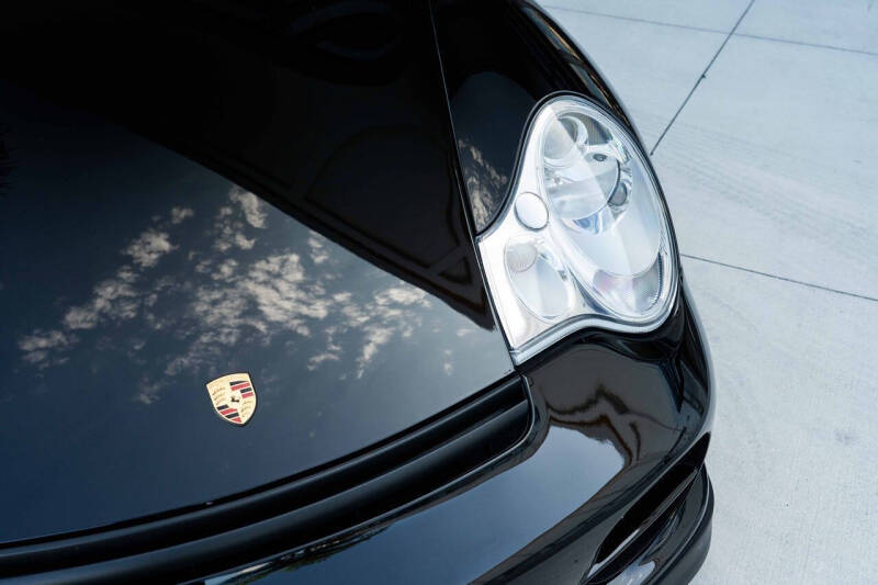 2003 Porsche 911 GT2