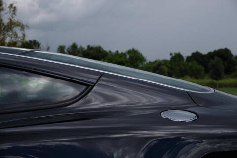 2003 Aston Martin V12 Vanquish