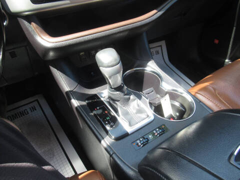 2017 Toyota Highlander