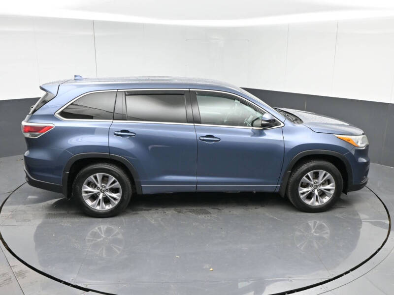 2016 Toyota Highlander LE Plus