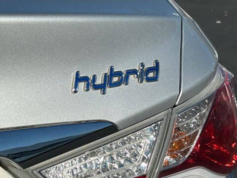 2013 Hyundai Sonata Hybrid