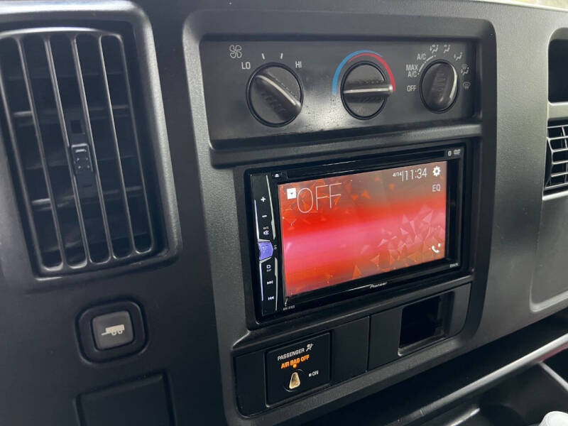 2006 GMC Savana 2500