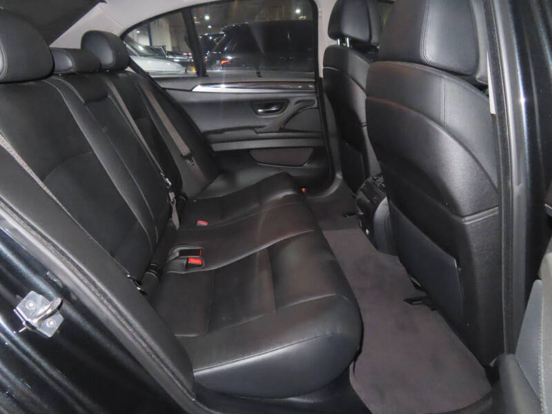 2011 BMW 5 Series 535i