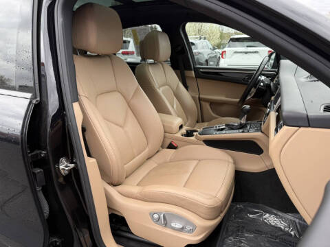 2019 Porsche Macan S